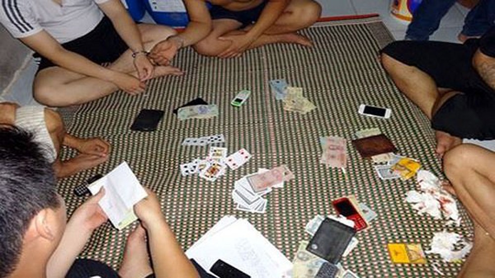 Cách xếp bài tiến lên đơn giản mà hiệu quả từ cao thủ