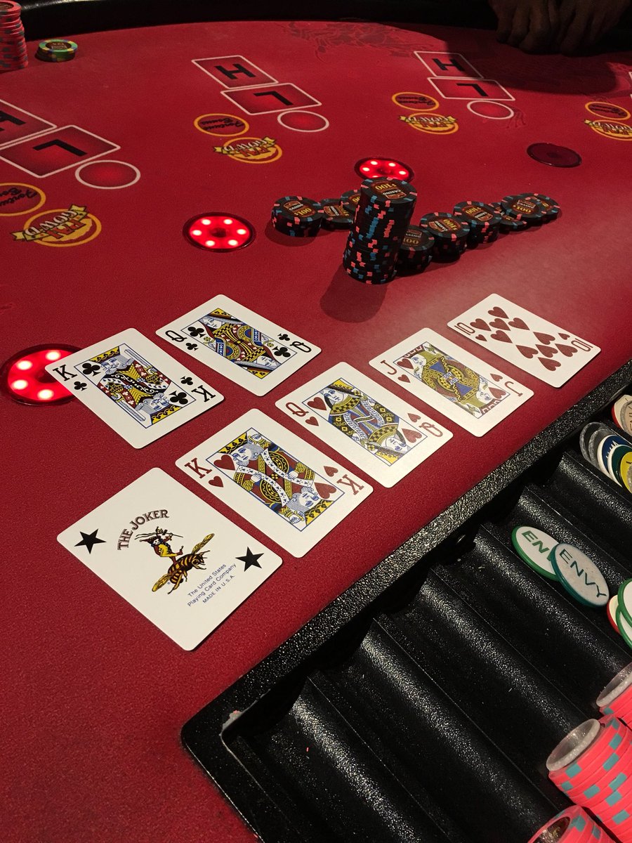 Tìm hiểu Poker Omaha là gì và cách chơi Poker Omaha chi tiết